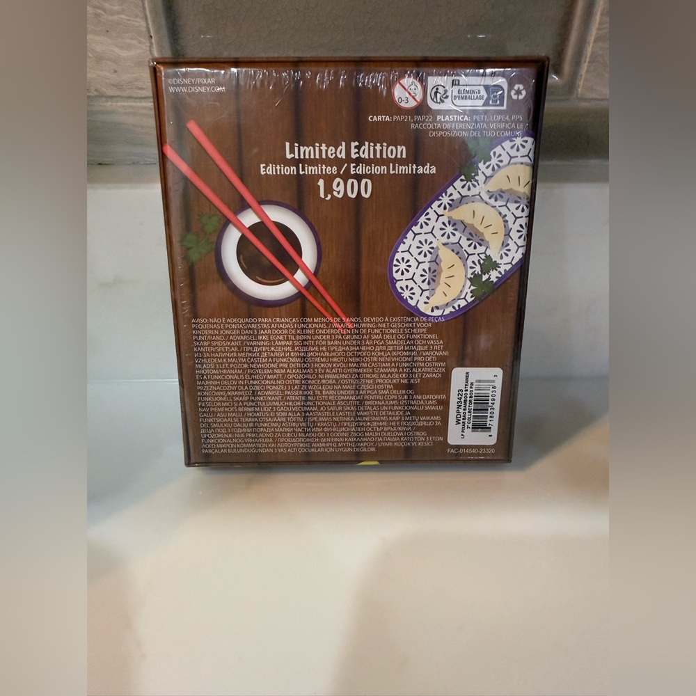Loungefly Pixar Bao Bamboo Steamer 3 inch Collector Box Pin Limited Edition ππππ - Picture 3 of 6